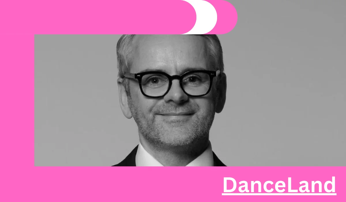 Jimmy Choo Names Andy Holmes Senior Vice President, CFO and Operations